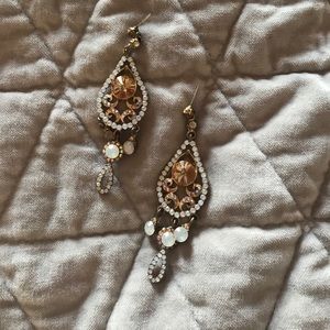 Prom earrings
